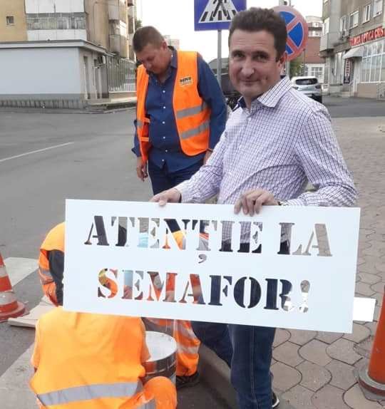 Mesaje preventive adresate elevilor la trecerile de pietoni