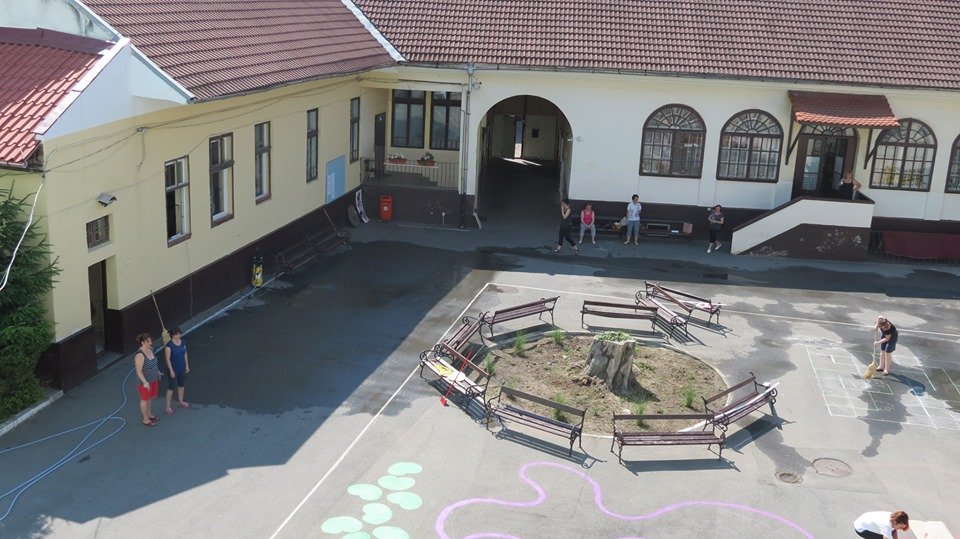 Adio chirie: Primăria se pregătește să cumpere clădirea în care funcţionează Şcoala Gimnazială „Mihai Eminescu”