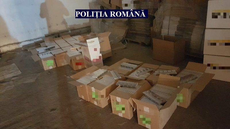  DEPOZIT DE ȚIGĂRI DE CONTRABANDĂ,  DEPISTAT DE POLIȚIȘTII ARĂDENI