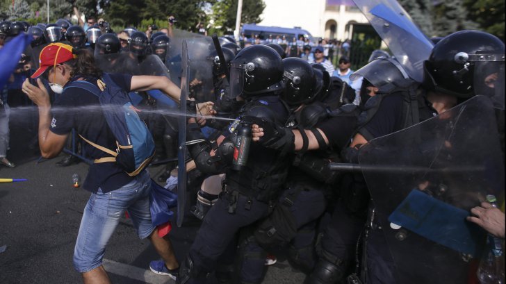 Dosarul 10 august, îngropat. Un an de la gazarea diasporei, NICIUN VINOVAT