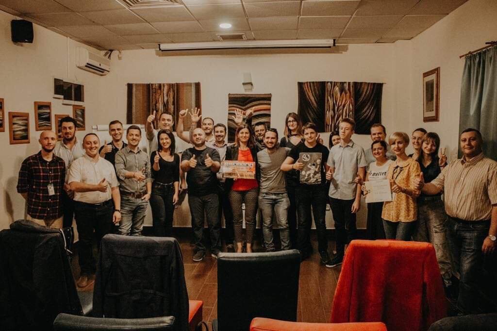 Club de vorbit în public și leadership în fiecare marți seara