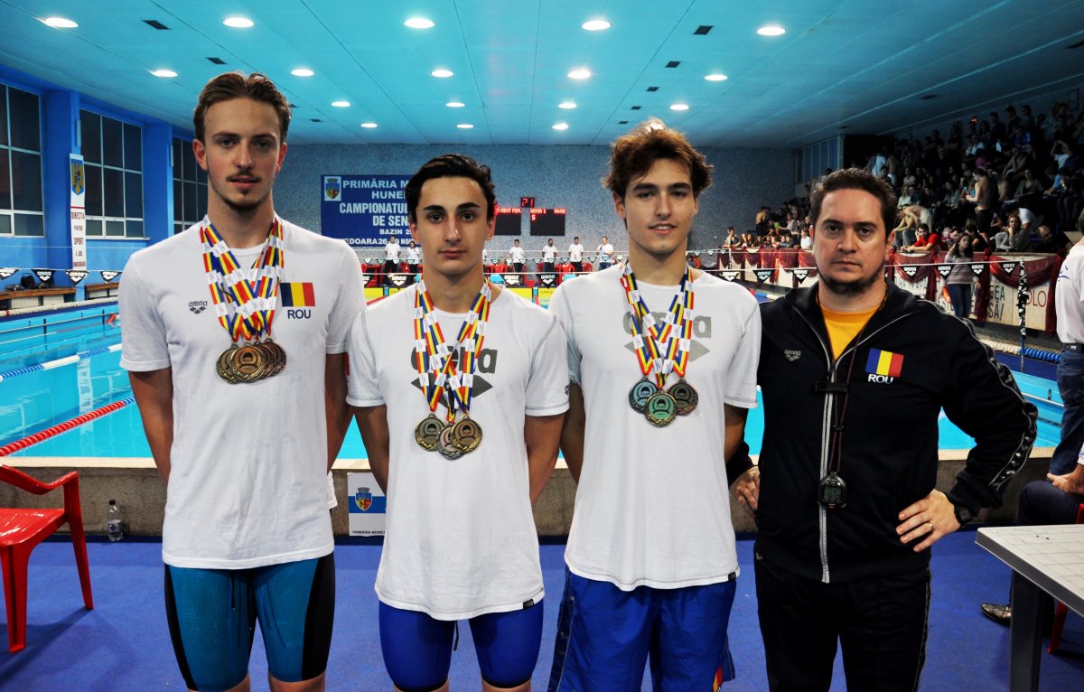 Înotătorii de la CSŞ Gloria Arad, de 10 ori pe podiumul Naţionalelor