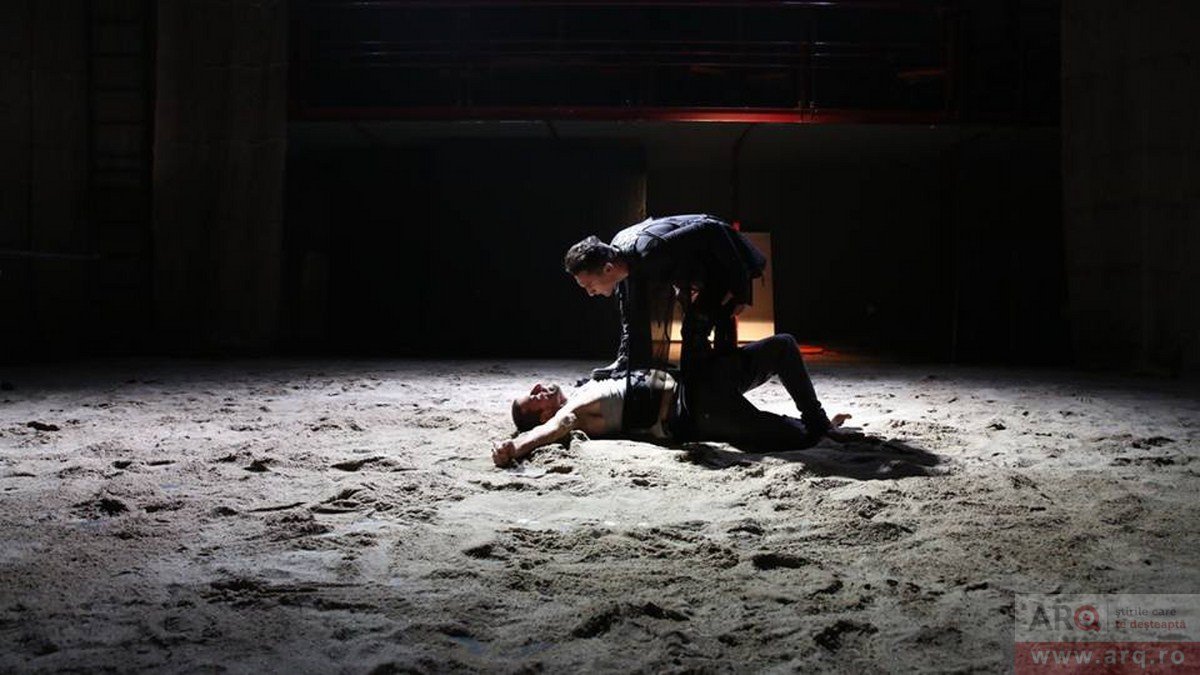 Vă invităm la teatru duminică: „Săptămâna Luminată”