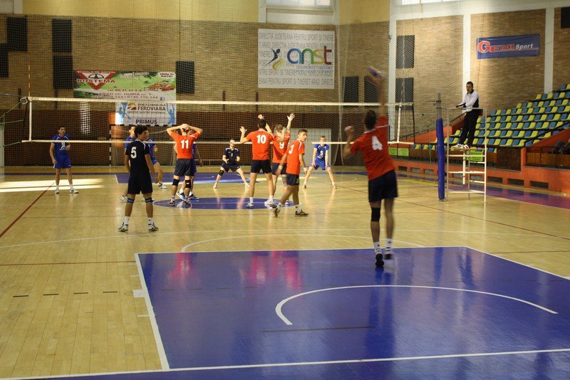 Un eşec cât o victorie: CSM Câmpia Turzii - UVVG ProVolei Arad 3-2 