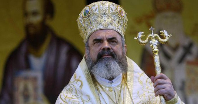 Patriarhul Daniel primește cea mai cruntă LOVITURĂ. Vestea care poate RUINA BISERICA