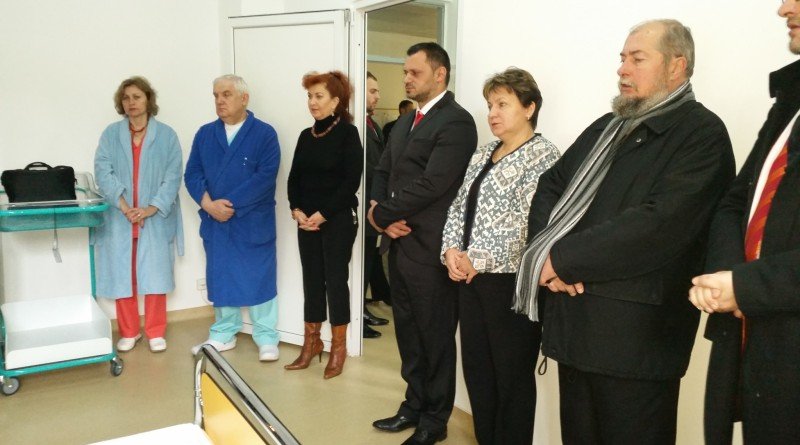 Au fost inaugurate saloanele recondiționate ale Spitalului Matern Arad