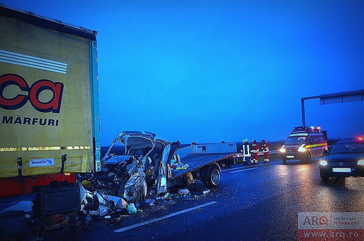 Accident cu descarcerare pe Autostrada Arad - Nădlac