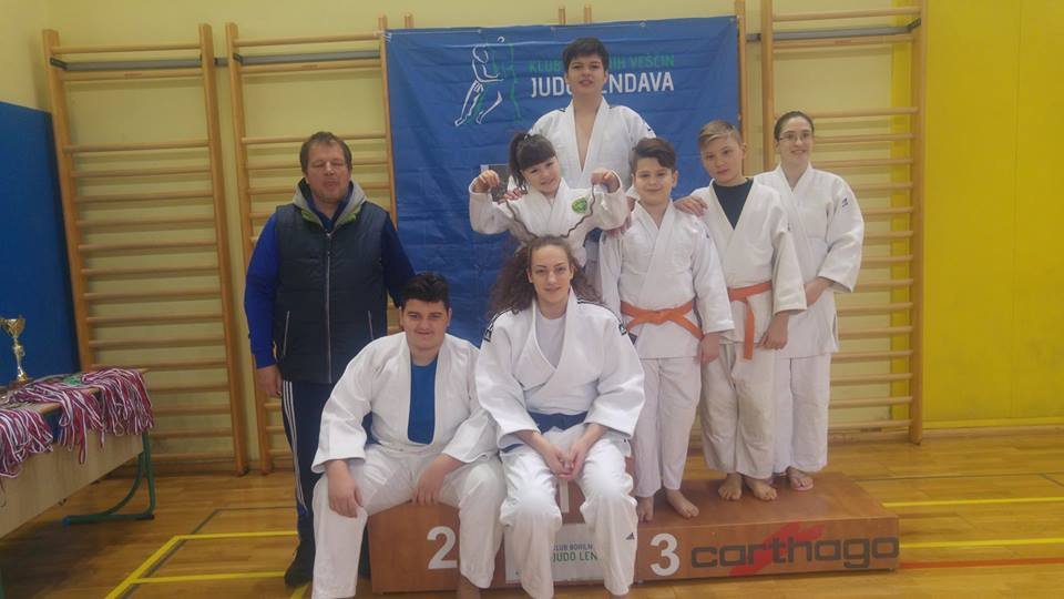 Medalii în Slovenia pentru judoka arădeni