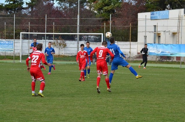 Curajos, dar ineficient: Metalurgistul Cugir - CS Ineu 1-0