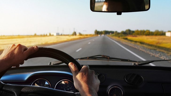 Taxa de autostradă se va aplica din 2017. Câți euro scoți din buzunar 