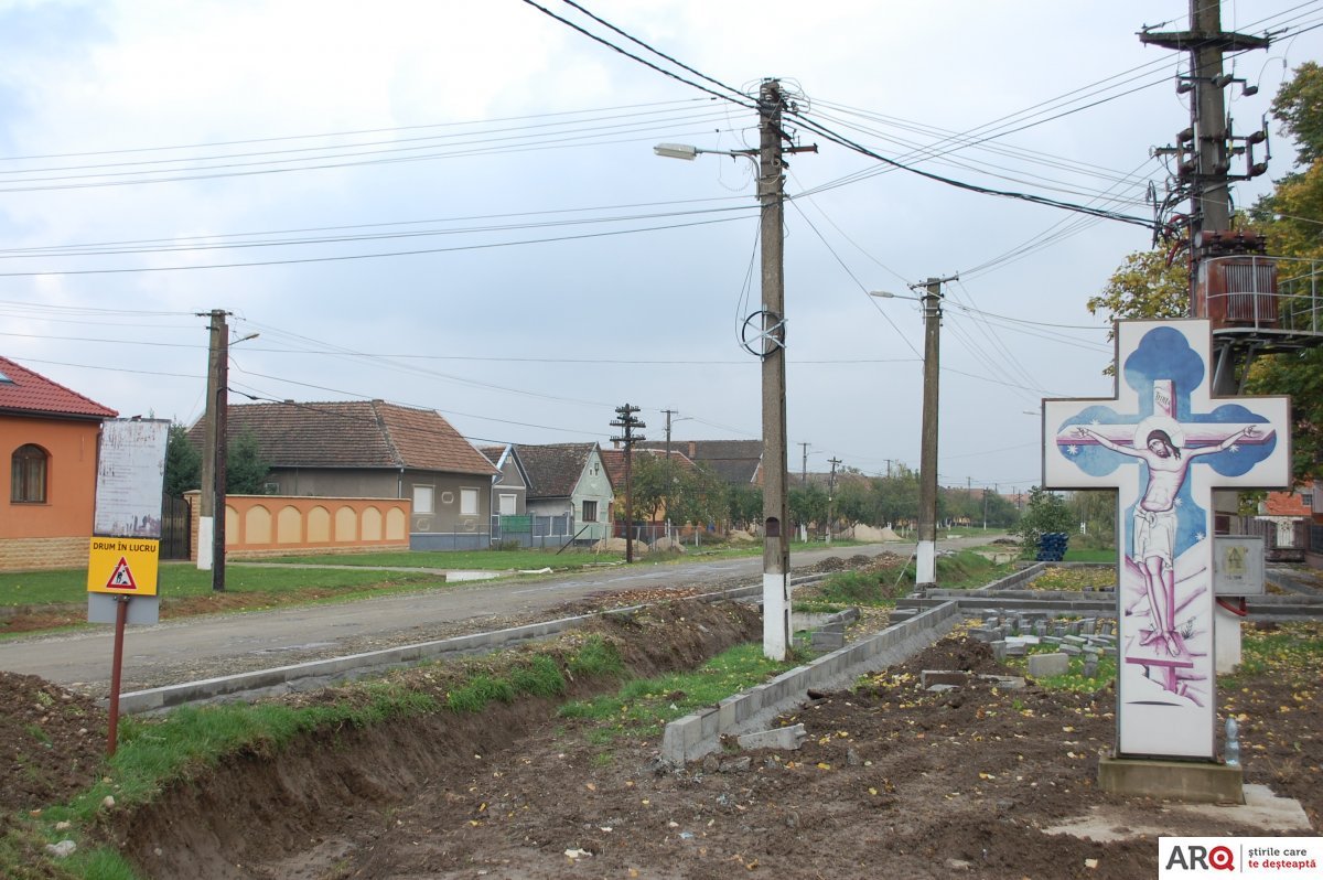 Noi proiecte ale primarul comunei Şicula, Aurel Radiţa, pe 2016
