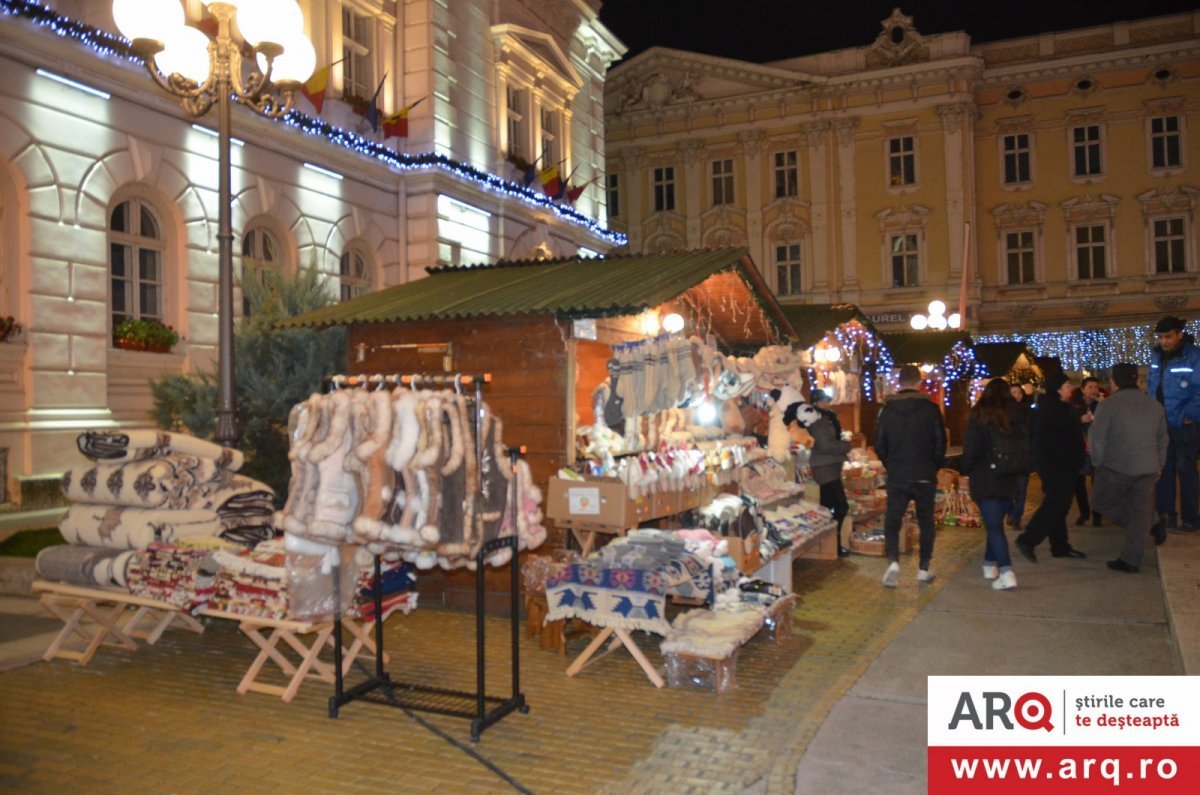 Mai multe locaţii pentru activităţi comerciale de Moş Nicolae