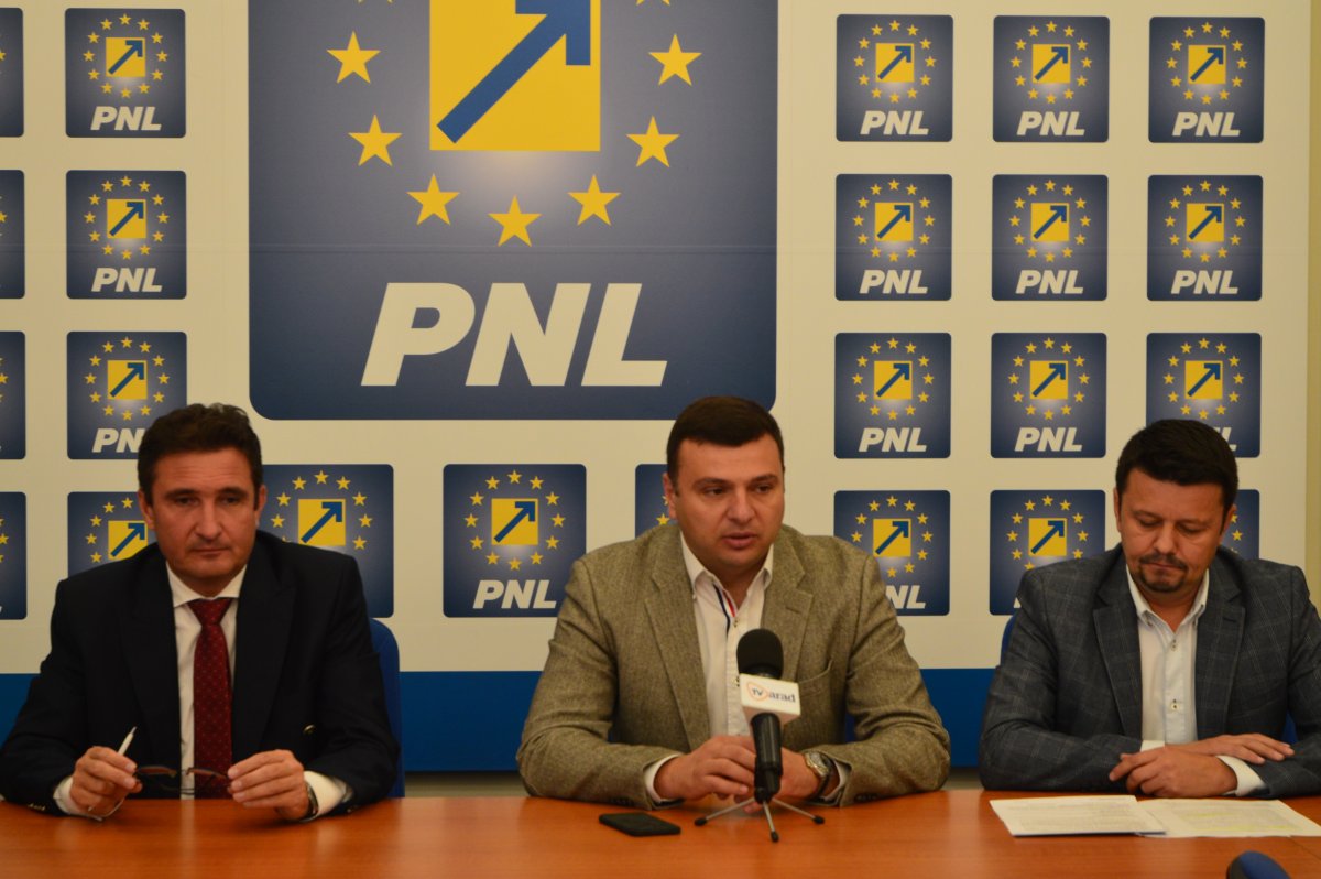 Arad 2020: Conducerea Organizației Municipale a PNL Arad a prezentat trei proiecte aflate pe ordinea de zi a CLM