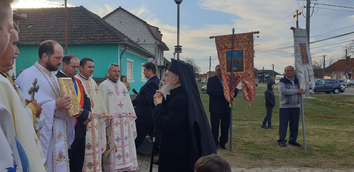 Binecuvântare arhierească la biserica ortodoxă din Beliu