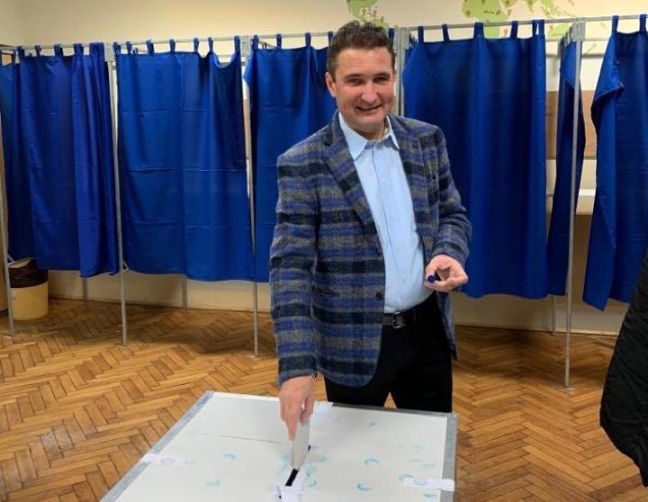 Primarul Călin Bibarț a votat la primele orele ale dimineții