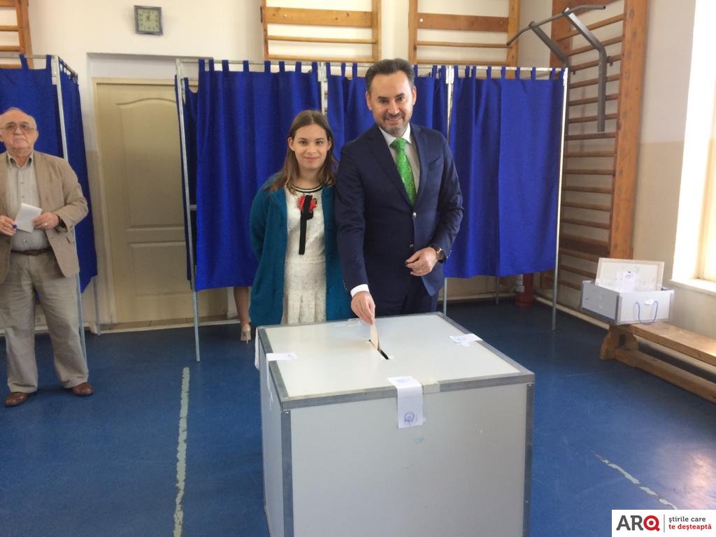  Gheorghe Falcă: „Votul de astăzi nu este pentru un preşedinte”