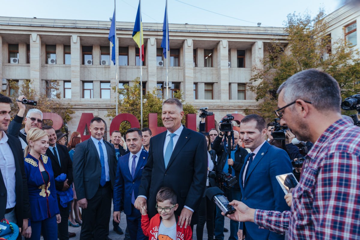 Klaus Iohannis a explicat la Focșani ce înseamnă o Românie normală! (ADVERTORIAL)