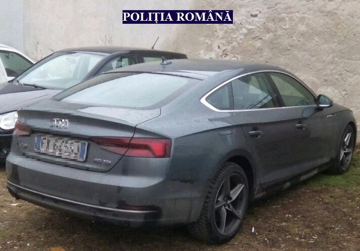 Poliția a găsit la Pâncota o mașină de 40.000 de euro căutată în Italia. Vezi de unde era șoferul