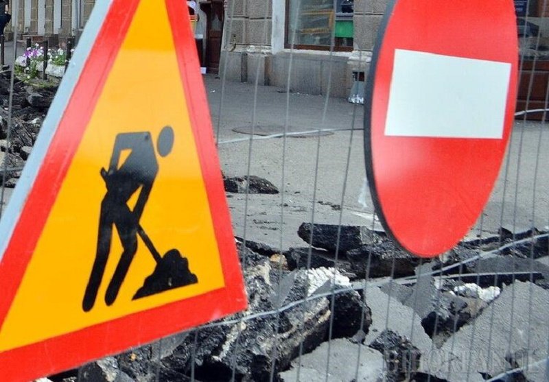 Noi restricții în trafic generate de lucrările de reabilitare a canalizării din municipiul Arad