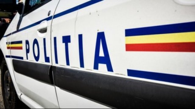 Cine este șoferul care a provocat un accident pe când era urmărit de polițiștii din Vinga? Era la volanul unui Maserati