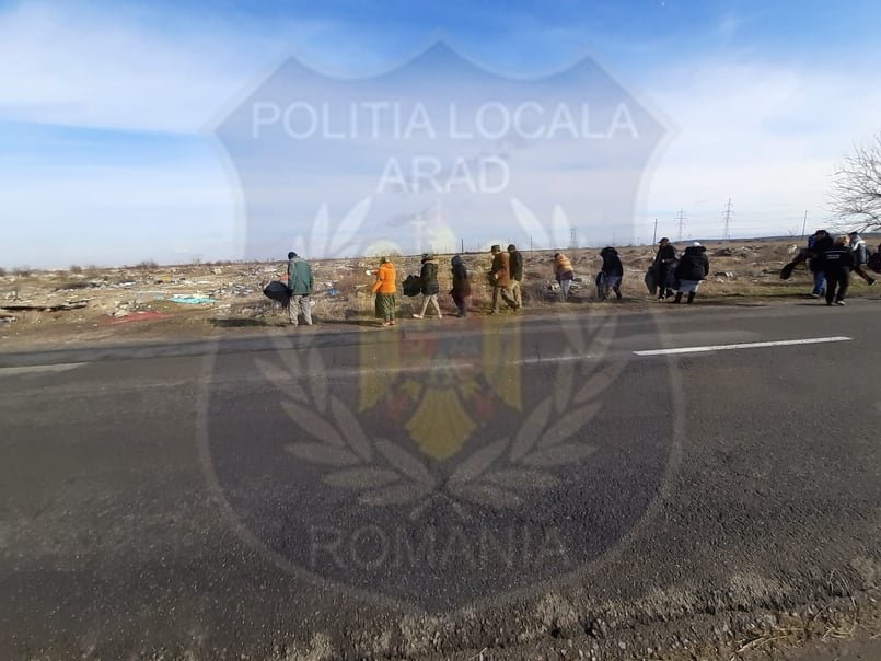 Poliţiştii locali au scos asistaţii sociali la muncă în folosul comunităţii 