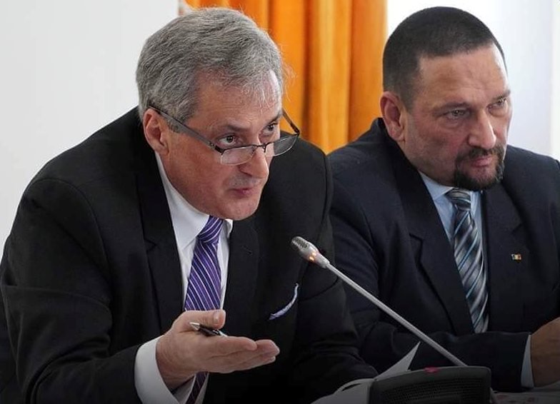 Marcel Vela, ministrul care a desecretizat dosarul 10 august, a primit aviz negativ; useriștii au făcut front comun cu pesediștii
