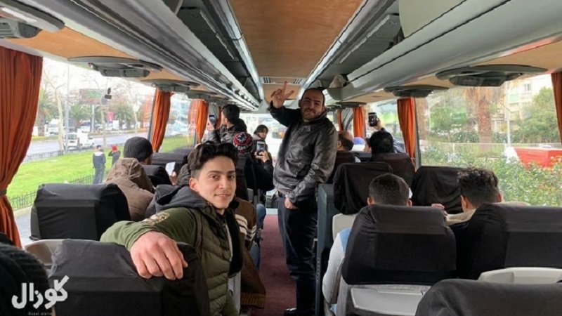 Turcia a dat drumul la refugiaţilor către Europa. Erdogan trimite migranţii cu autubuzele, primele transporturi sunt deja pe drum