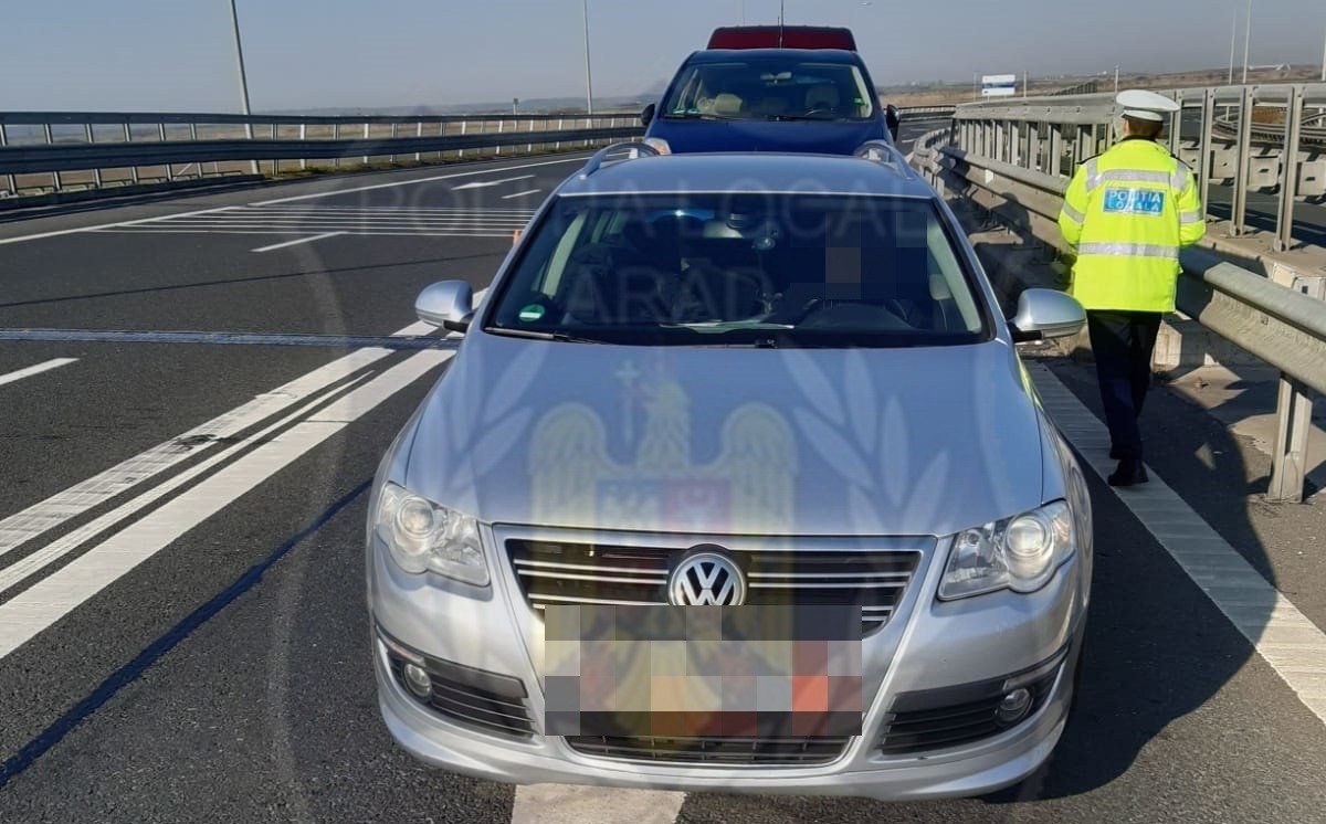 Ieșirile de pe autostradă sunt păzite de Poliția Locală, pentru prevenirea răspândirii coronavirusului; ce sunt sfătuiți să facă taximetriștii