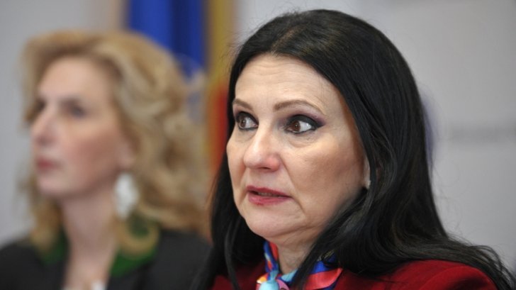 Sorina Pintea a fost REȚINUTĂ! Fostul ministru al Sănătăţii va sta 24 de ore după gratii