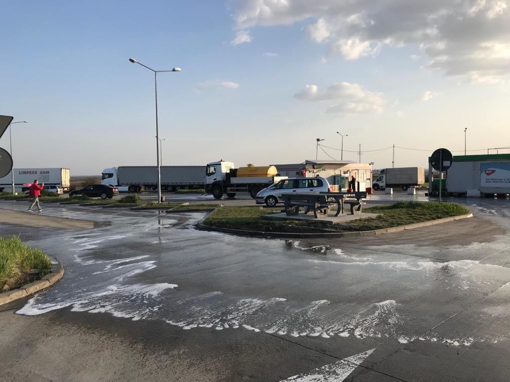 DRDP a igienizat spaţiile de servicii ale autostrăzii A1