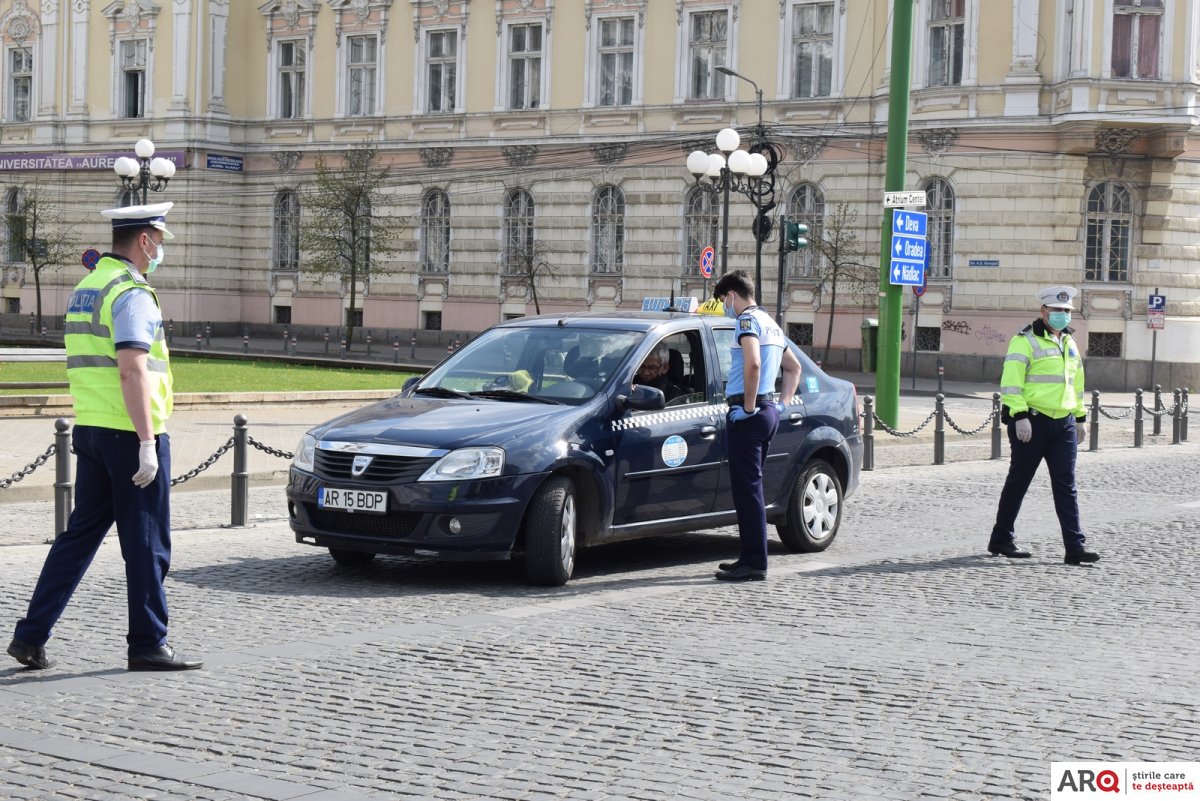 Prelungirea stării de urgență a trecut de votul Parlamentului; cine s-a opus