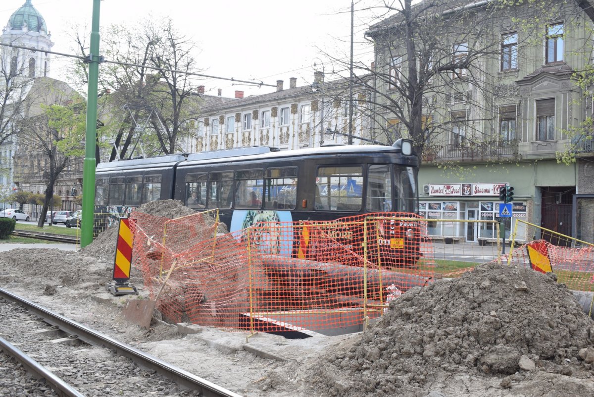 Lucrările Companiei de Apă din Arad continuă 