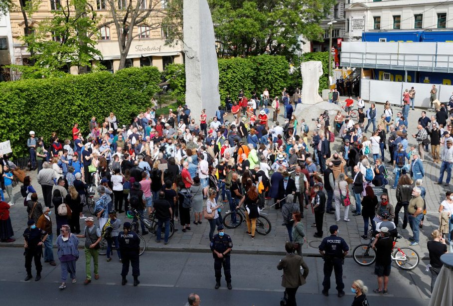 Protest în centrul Vienei împotriva măsurilor pentru combaterea COVID-19