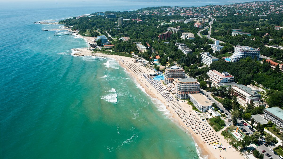 Din iulie se deschide sezonul turistic estival în Bulgaria 