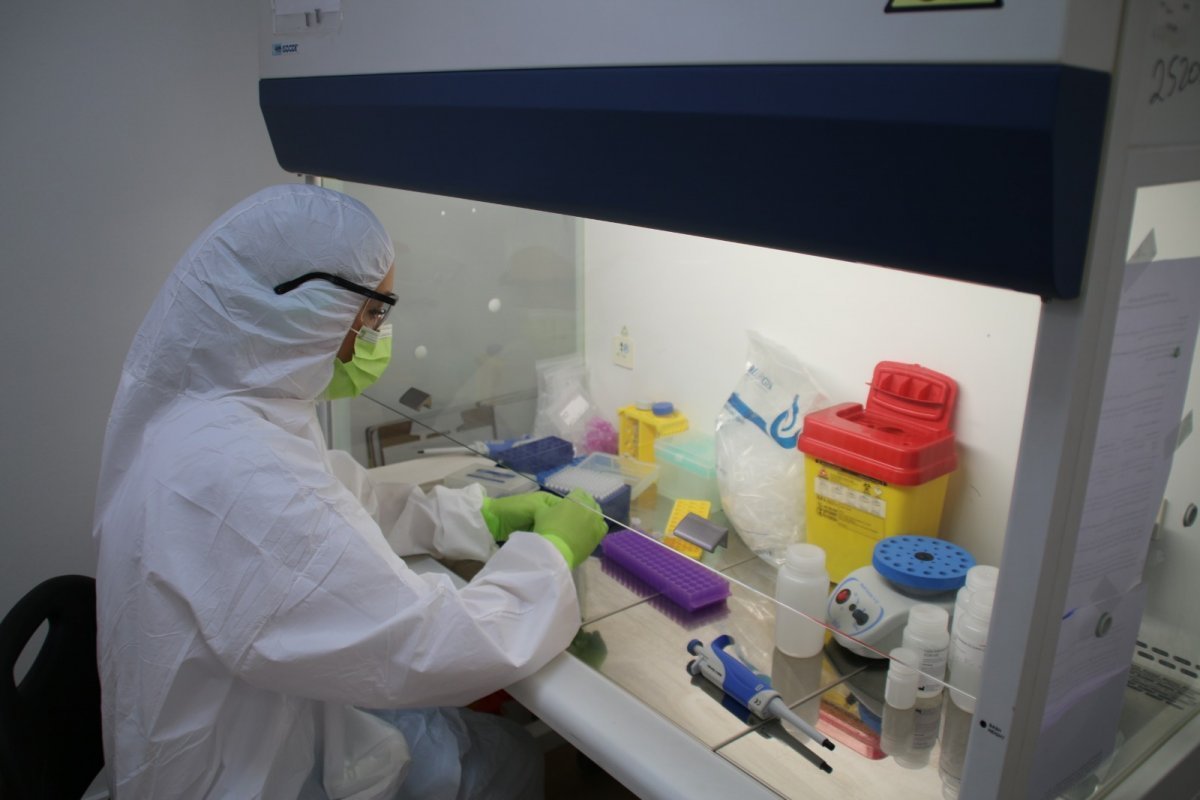Primarul Bibarț anunță că începe testarea prestatorilor de servicii cei mai expuși în fața coronavirusului; ce categorii sunt vizate