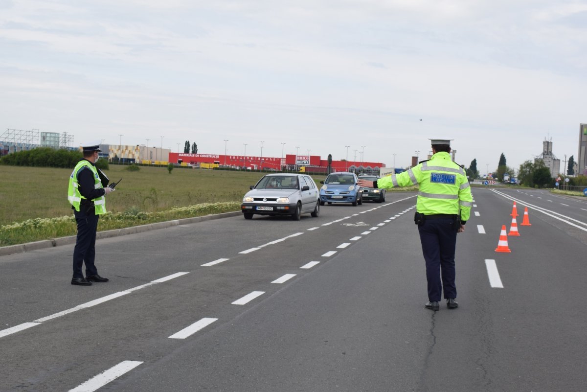 Controalele continuă, la sfârșitul stării de urgență, dar fără amenzi