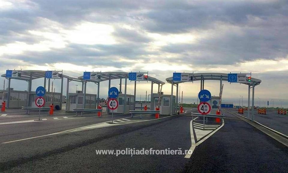 Punctul de Trecere a Frontierei Nadlac II - Autostrada, deschis pentru efectuarea fomalitaților de frontiera dintre Romania si Ungaria si pentru turisme