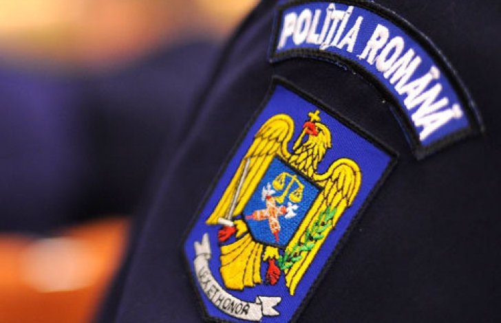 Exerciţu al poliţiştilor specializați în combaterea criminalității informatice privind reacţia în cazul unui atac informatic