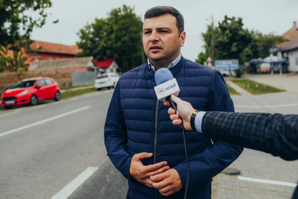 Lucrările la drumul județean Sintea Mare-Șepreuș au fost finalizate