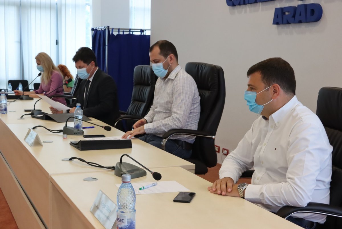 Consiliul Județean Arad modernizează drumul Bârsa-Sebiș-Moneasa-limită județ Bihor