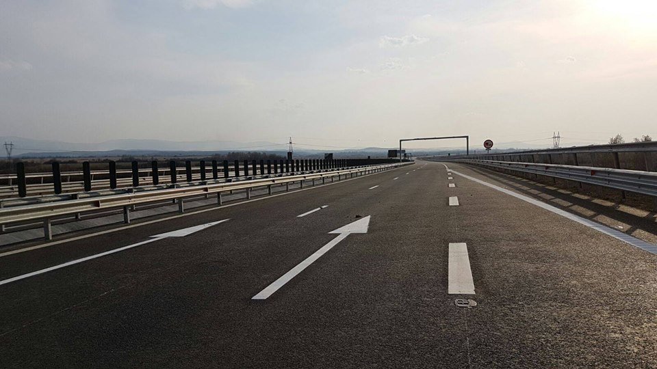 Birocrația din România împinge finalizarea autostrăzii A1 cu cel puțin 10 ani!