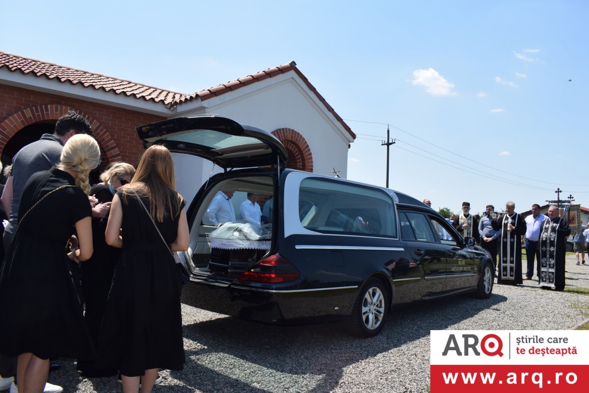 La înmormântarea antrenorului Ionuț Popa