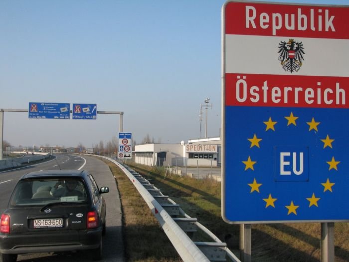 Românii care vor să intre în Austria - două săptămâni în carantină; cum pot scăpa totuși