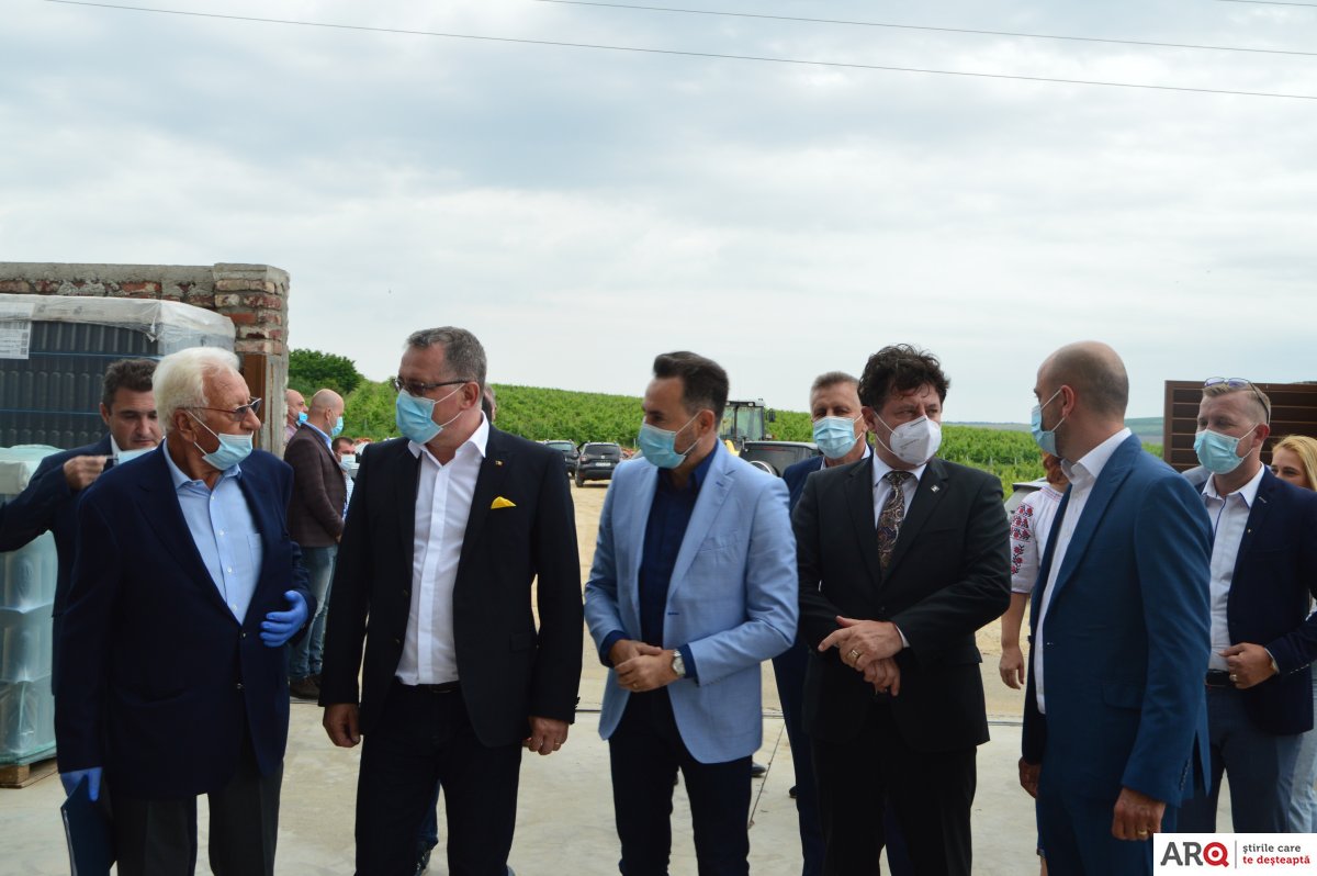 Vizita ministrului Agriculturii, Adrian Oros, la Arad (FOTOREPORTAJ)