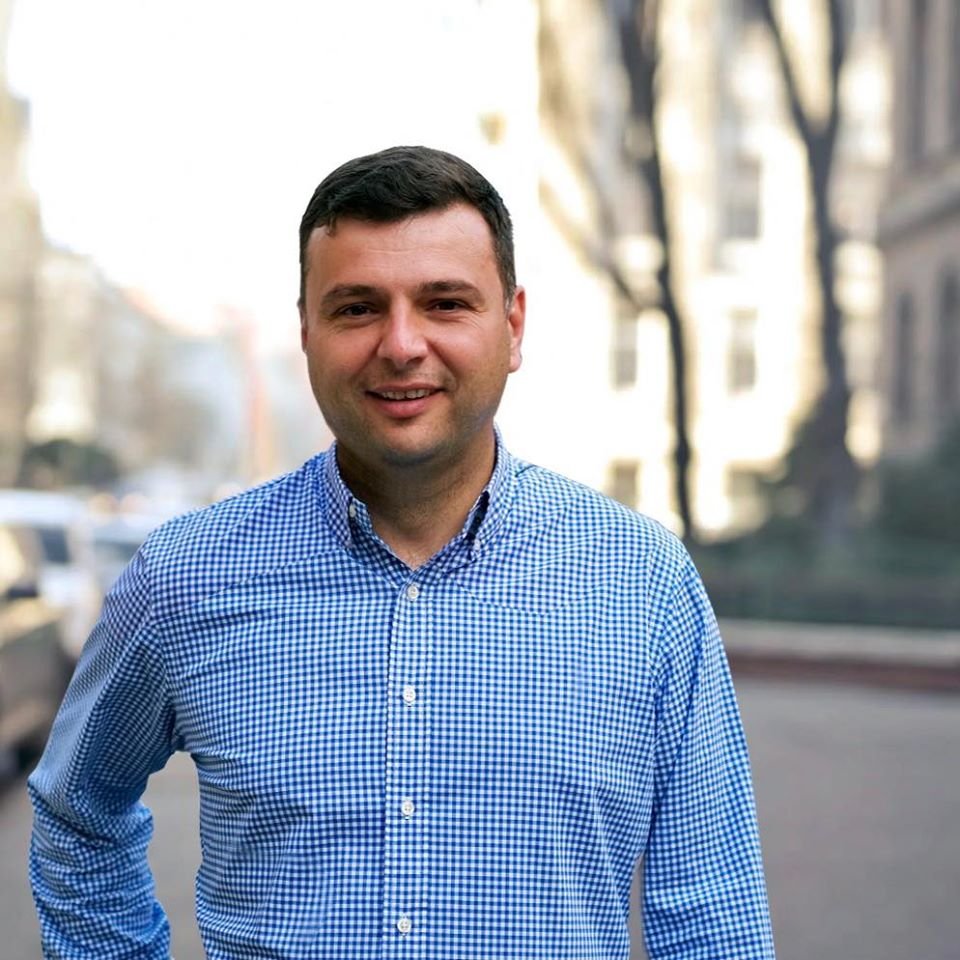 Sergiu Bîlcea: „Peste șapte ani, cu ajutorul fondurilor europene, nu mai trebuie să existe drumuri județene degradate în Arad!”