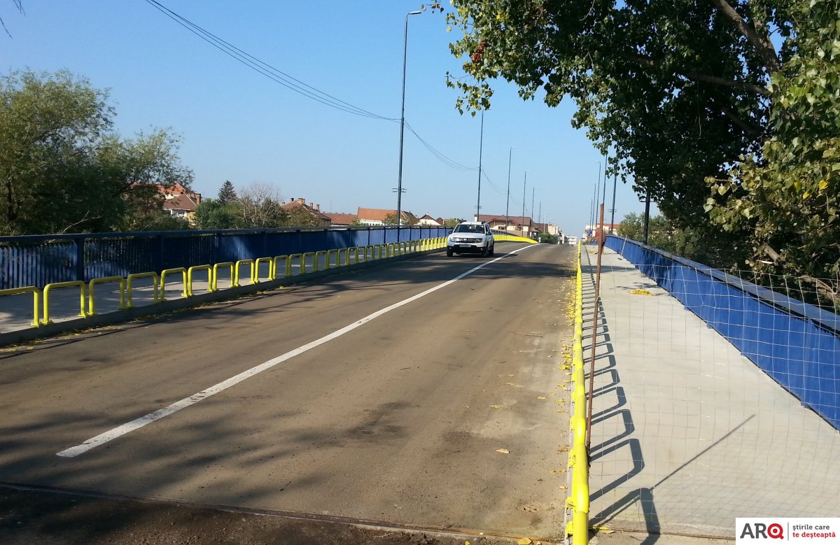 Veste bună pentru șoferi la început de an școlar: circulația pe Podul Decebal a fost deschisă (FOTO)
