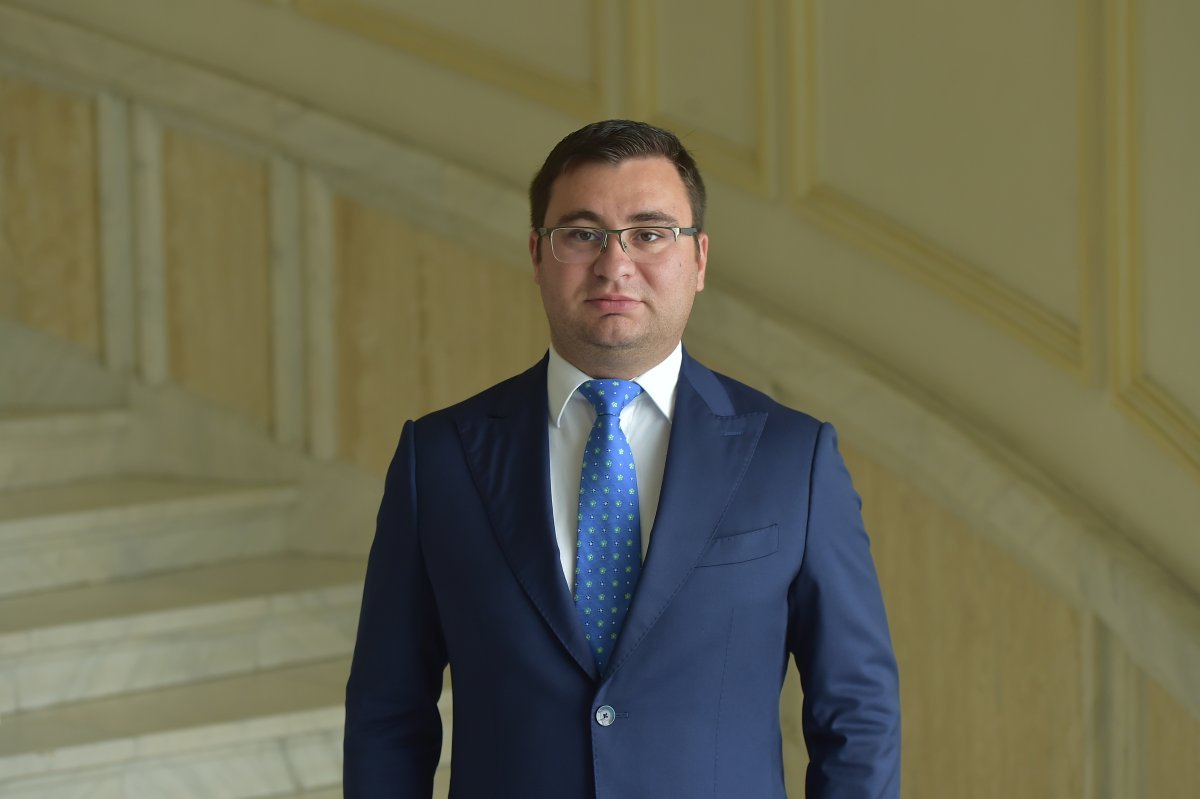 Glad Varga: „Guvernul asigură sprijin unui sector cu o contribuție importantă la creșterea economică națională”