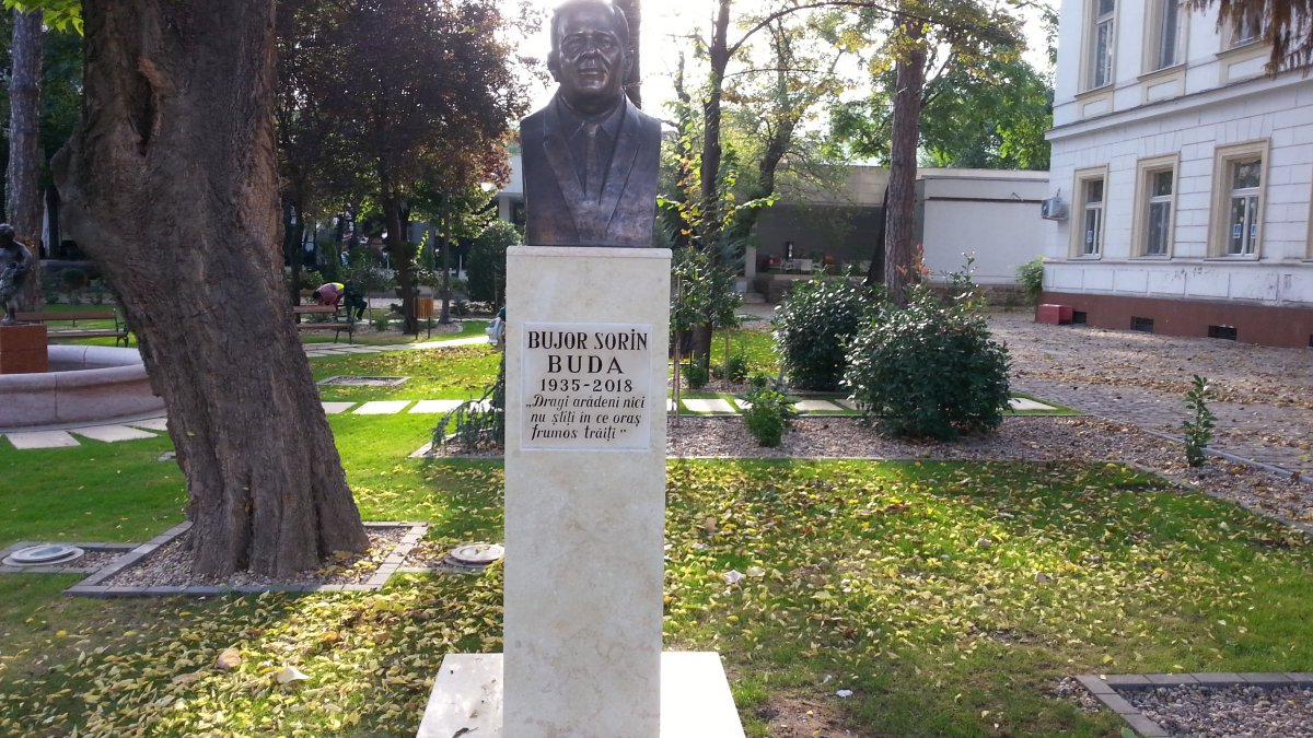 Parcul Bujor Buda este complet: bustul omului care a iubit Aradul mai presus de orice a fost amplasat la sfârșitul săptămânii trecute