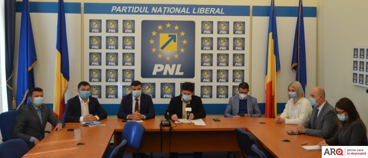 Glad Varga și Ioan Cristina deschid listele PNL Arad pentru Camera Deputaților și Senat