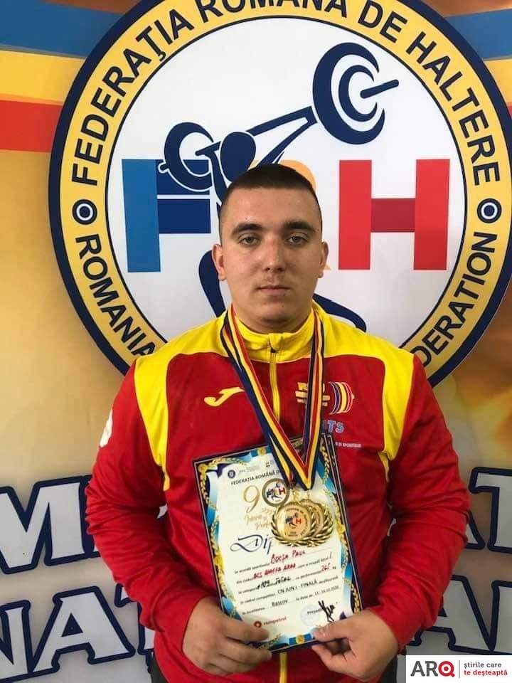 Halterofilii arădeni de la clubul AMEFA s-au întors de la Bascov- Pitești încărcați de medalii